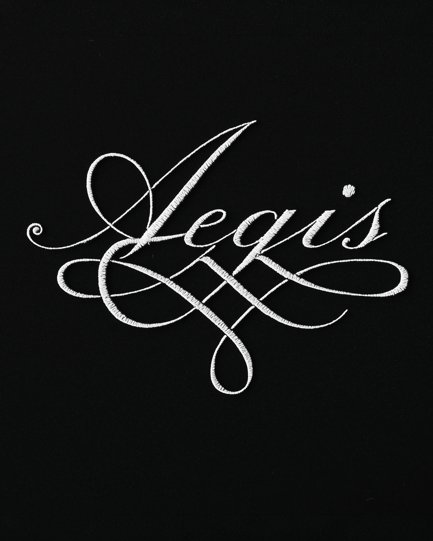 Aegis Classic Crest Jogger